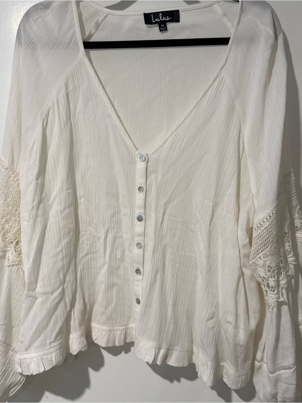 Lulu's Cream Button-Front Boho Lace Sleeve Blouse